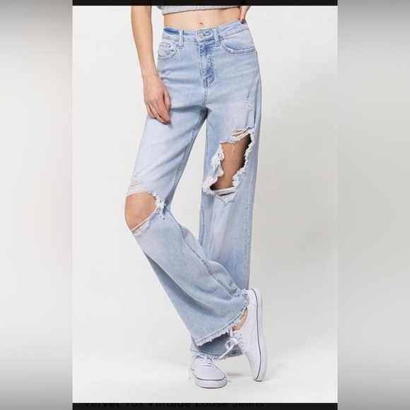 Vervet 90s style Jeans. - Picture 3 of 3